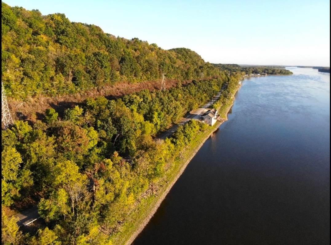 Mississippi River Lot For Sale In Calhoun County, Illinois